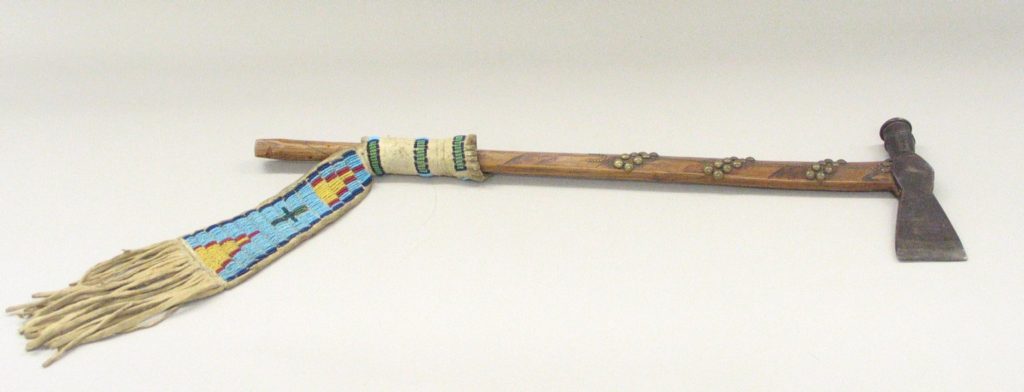 Tomahawk Oglala Lakota